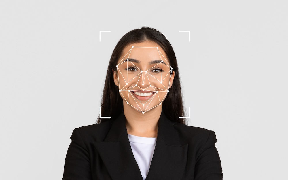 美國移民局照片新規即刻生效